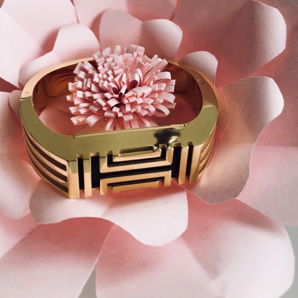 Pre- Owned Tory Burch 16-karat yellow gold plated